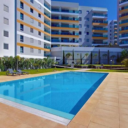 Rainbow Apartment By Lovelystay ฟุงชาล ภายนอก รูปภาพ